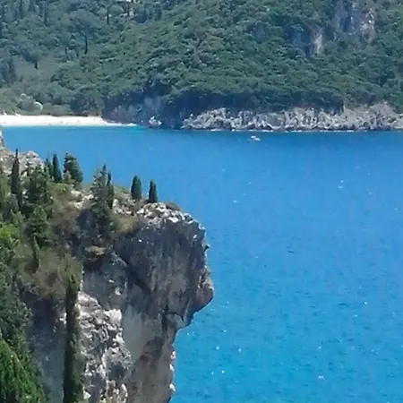 Apartment Tom's House/2 Between Paleokastritsa Dassia Ipsos! *